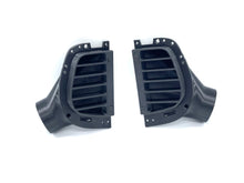 Lade das Bild in den Galerie-Viewer, Bremsenkühlung Set passend für ein BMW E90 E92 M3 & 1er M Coupe