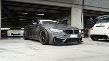 Lade das Bild in den Galerie-Viewer, RacingDivision Felgen VR5 18" BMW M SPEC