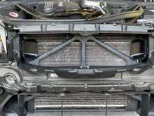 Lade das Bild in den Galerie-Viewer, Air Intake / Ansaugung (Air Scoop) passend für die BMW F-Serie (AG & M-GmbH)