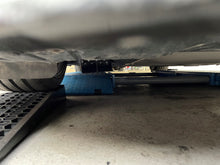 Lade das Bild in den Galerie-Viewer, Bremsenkühlung Set passend für ein BMW der F-Reihe und E-Reihe inkl. M-Modelle