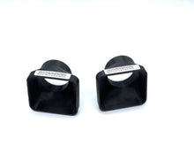 Lade das Bild in den Galerie-Viewer, Lufteinlässe zur Bremsenkühlung passend für ein BMW E30 Facelift