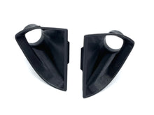 Lade das Bild in den Galerie-Viewer, Lufteinlässe zur Bremsenkühlung passend für ein BMW E92 E93 LCI mit M-Paket (Facelift)