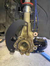 Lade das Bild in den Galerie-Viewer, Bremsenkühlung Set passend für ein BMW M3 & M4 F80/F82