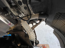 Lade das Bild in den Galerie-Viewer, Bremsenkühlung Set passend für ein BMW M2 F87 CS & Competition