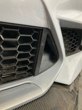 Lade das Bild in den Galerie-Viewer, Bremsenkühlung Set passend für ein BMW M2 F87 CS & Competition