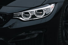 Lade das Bild in den Galerie-Viewer, Bremsenkühlung Set passend für ein BMW M3 &amp; M4 F80/F82 GT4-Edition
